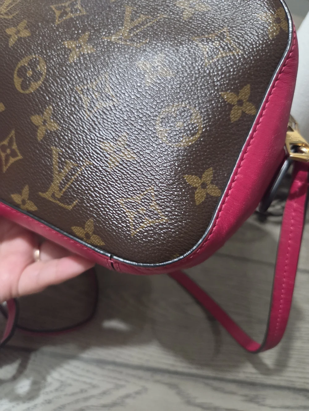 Louis Vuitton Crossbody Bag